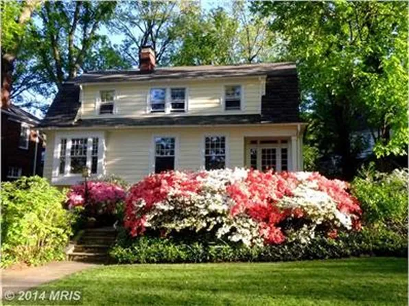 3906 Jocelyn St NW, Washington, DC 20015