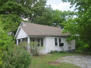 1732 S College St, Covington, TN 38019