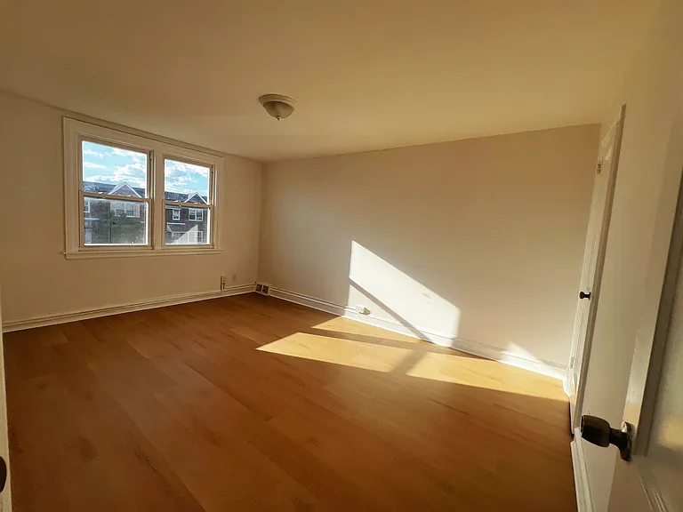 7237 Kindred St — Photo 8