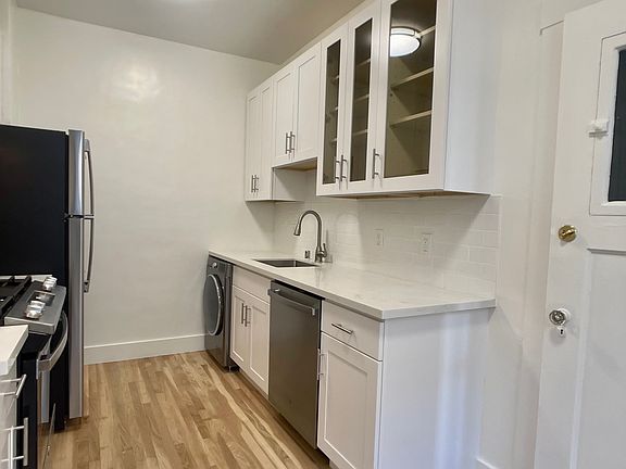 4th image of 2070 Fell St APT 5
