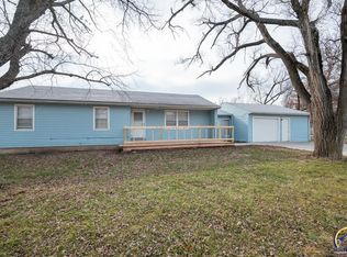 2501 SE Madison St, Topeka, KS 66605
