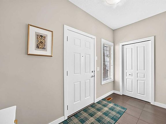 5th image of 673 NE Panatella Blvd NW