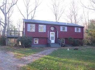 194 Carolina Nooseneck Rd, Richmond, RI 02898