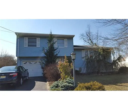 25 Monaghan Rd photo 1