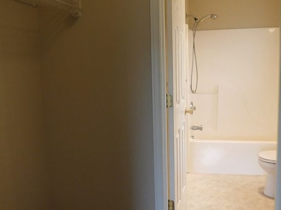 5th image of 2063 SW Canyon Dr #0