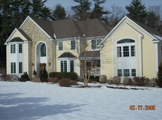 17 Winding Oaks Way, Boxford, MA 01921