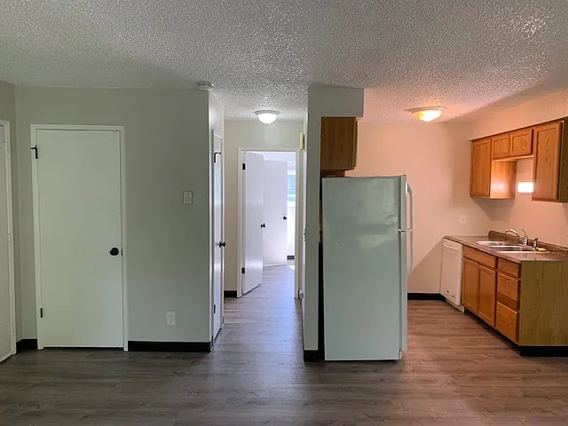 340 NE 100th Ave