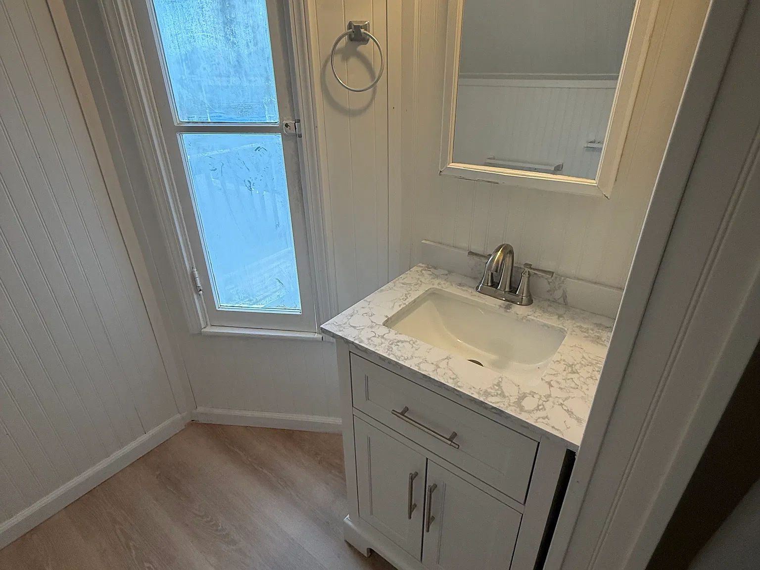 2 bed, 805 sqft, $2,200 — Photo 3