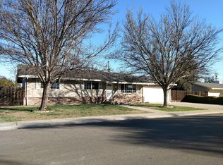 1613 Colin Ln, Modesto, CA 95355