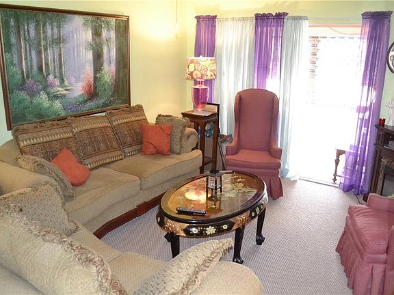 2nd image of 1845 S Highland Ave APT 11-16