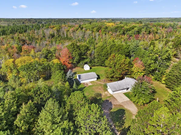 33846 Helium St NW, Cambridge, MN 55008