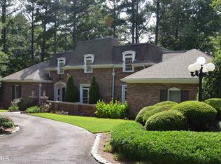 315 N Peachtree Pkwy, Peachtree City, GA 30269
