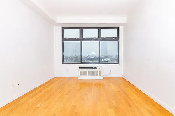Rented by MySpaceNYC | media 4