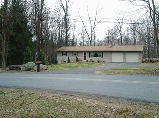 6980 Carls Hill Rd, Zionsville, PA 18092