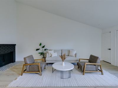 2470 Old Forge Ln APT 61, Las Vegas, NV, 89121