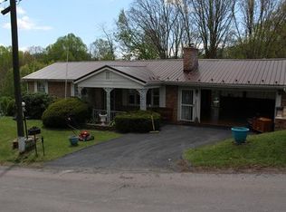 515 Camellia Dr, Bluefield, WV 24701