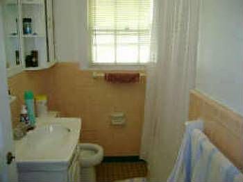 2nd image of 176 Willow Ln