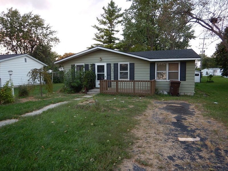 1st image of 735 W Horton St