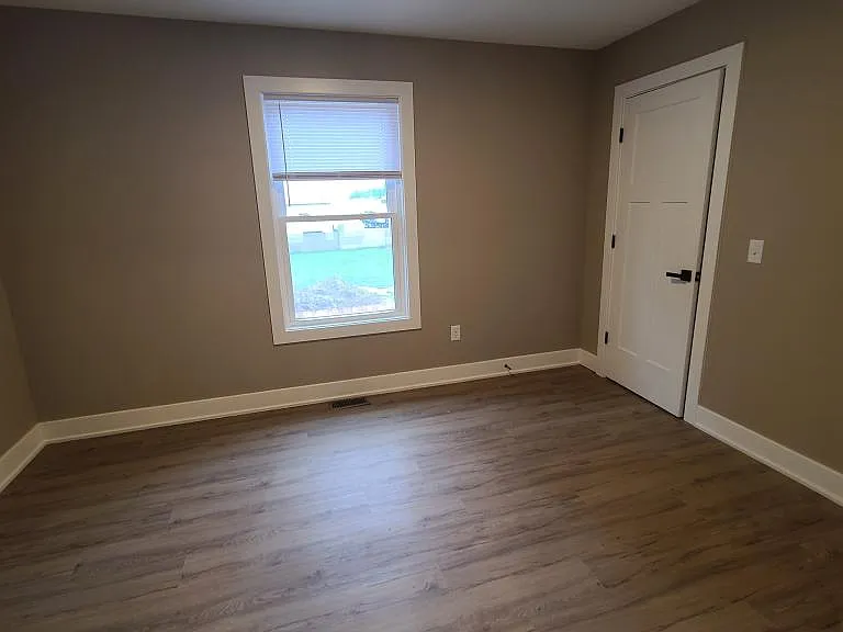 4204 Sherman Blvd — Photo 10