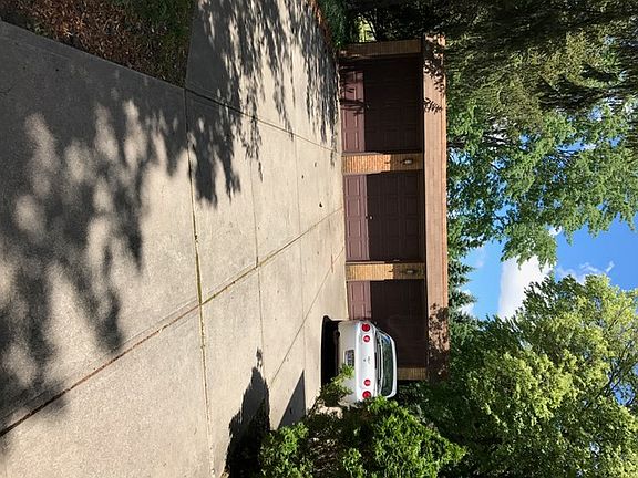 3rd image of 1440 Broadrock Ct #Up