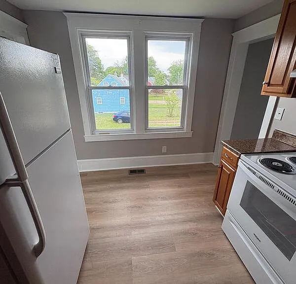 201 Lincoln Ave #2 — Photo 3