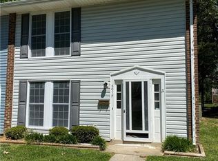 301 F E Montcastle Dr, Greensboro, NC 27406