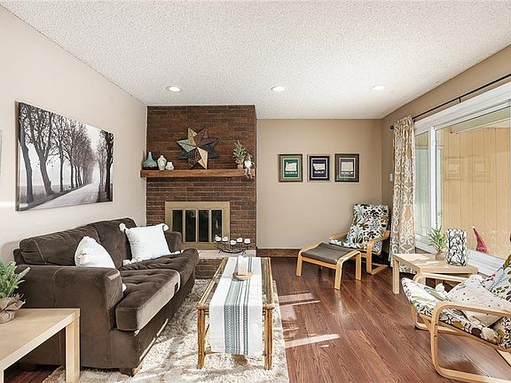 5th image of 3103 Georgina Dr