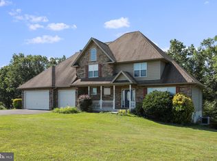 535 Fable Rd, Hedgesville, WV 25427