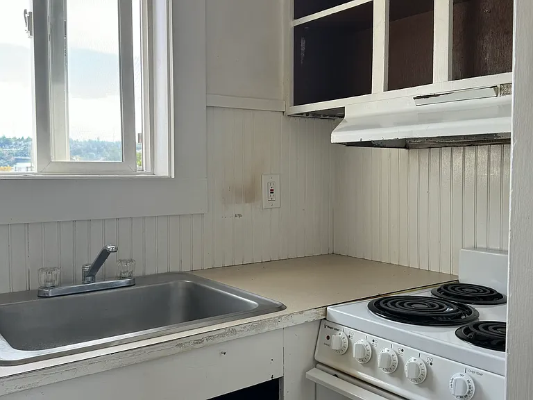 4014 Midvale Ave N #C — Photo 5