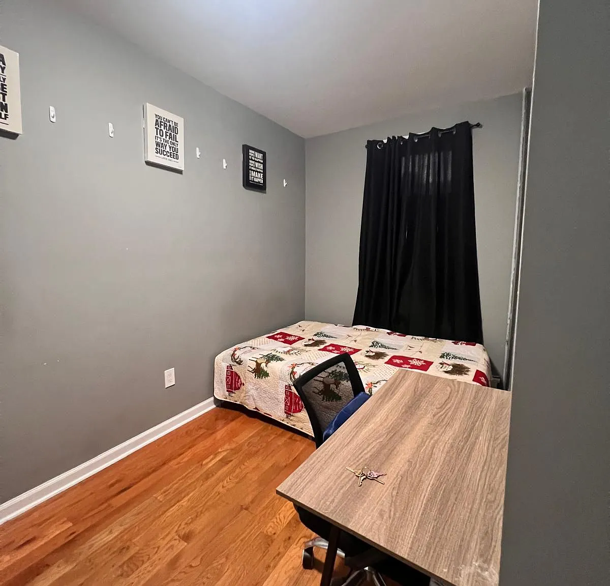 E Clifford Pl, Bronx — Photo 3