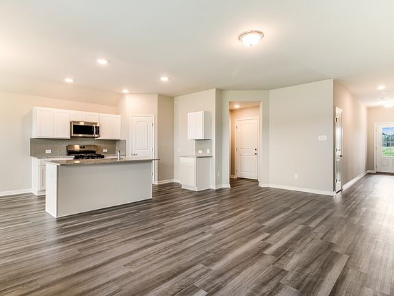 2nd image of 2210 S Lake Michele Cir