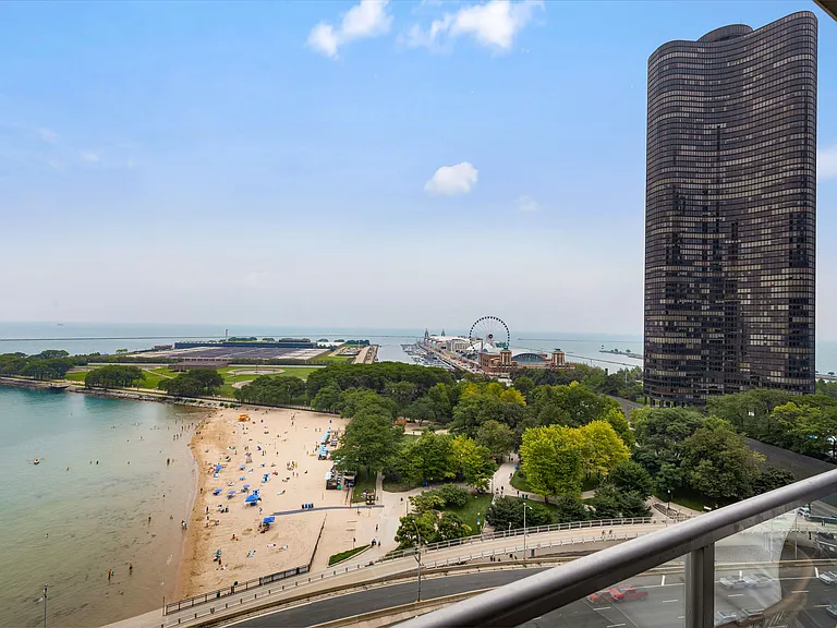 600 N Lake Shore Dr #1411 — Photo 23