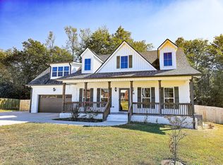 1033 Corey Dr, Lewisburg, TN 37091