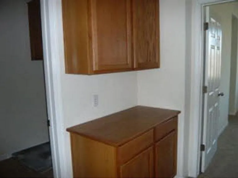 425 Regatta Ln #103 — Photo 9