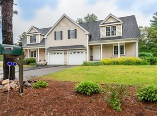 7 Green St, Plainville, MA 02762