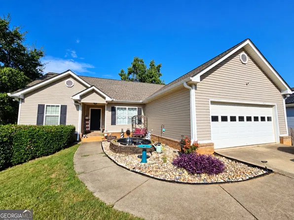 209 Clearwater Dr, Monroe, GA 30655