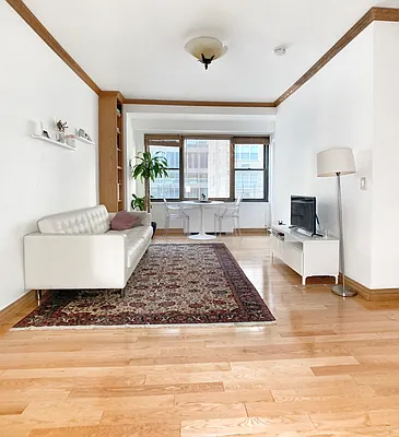 Rented by Corcoran | media 12