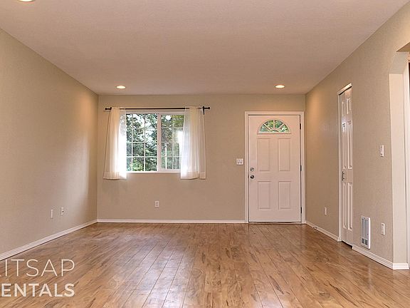 2nd image of 19339 Harris Ave NE #A
