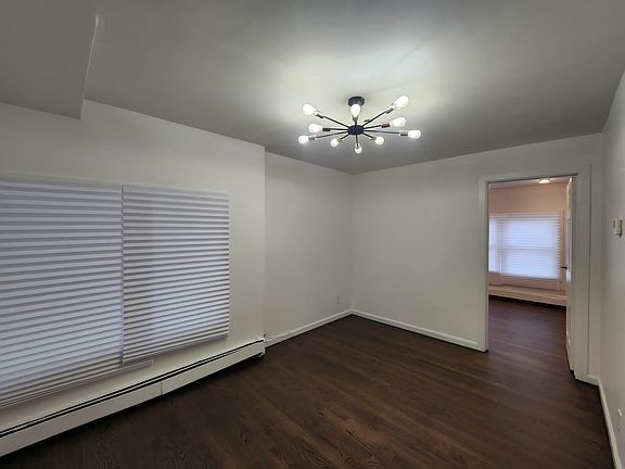 3rd image of 131 Beach 122nd St #4F