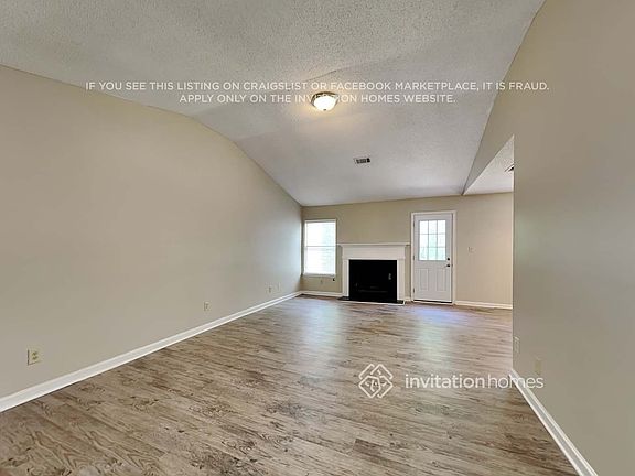 5th image of 265 Village Dr