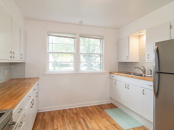 5th image of 1836 N 18th Ave