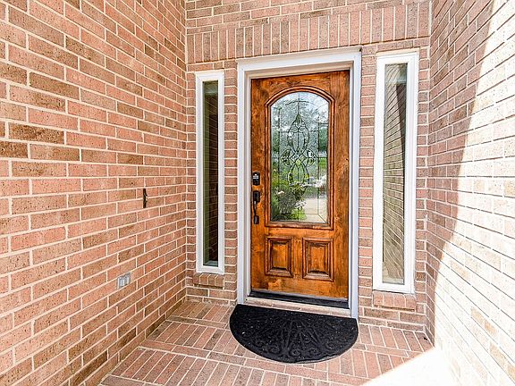 3rd image of 13518 Shurlin Pl
