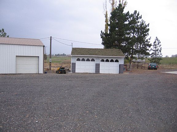 2 car garage