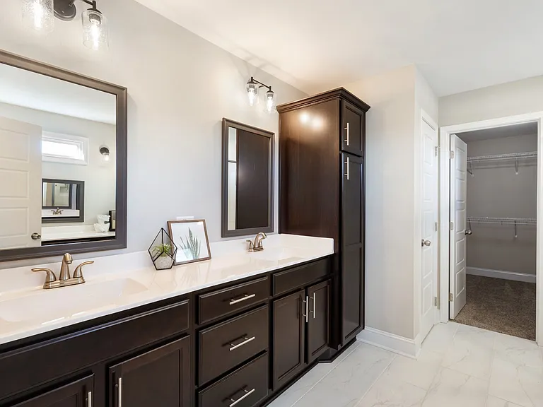 2433 Bucklin Dr — Photo 31