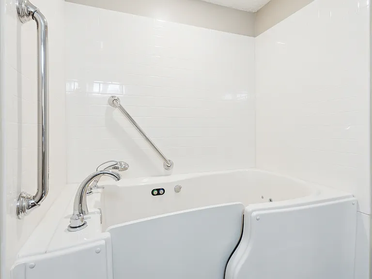 123 Knotty Pine Cir — Photo 17
