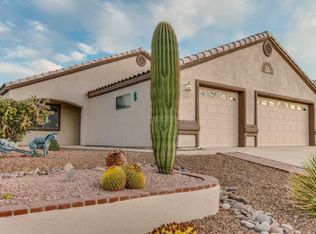 601 W Via Alamos, Green Valley, AZ 85614