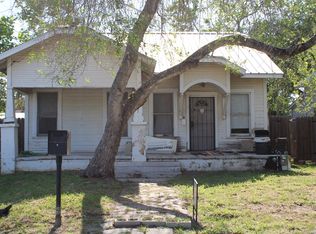 707 Ormand St, Pleasanton, TX 78064