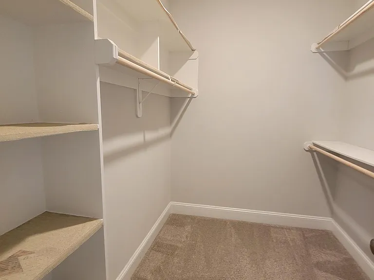 1252 Gloriosa St — Photo 21