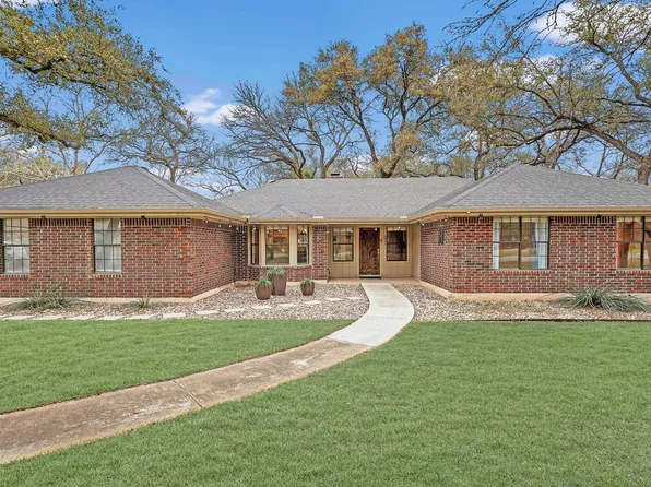 212 Dewberry Cove, Buda, TX 78610