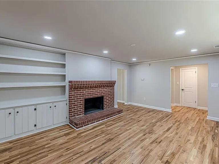 1624 Dodson Dr SW — Photo 9